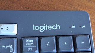 Teclado Logitech K850 Negro/Gris