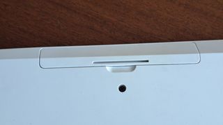 Teclado Logitech K850 Negro/Gris