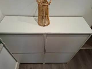 Zapatero Blissa Ikea precio por zapatero  30€ .