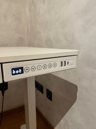 Escritorio Elevable Blanco Flexispot recogida