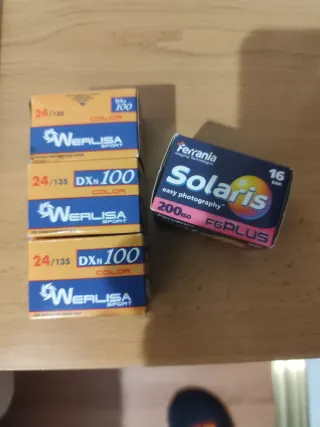 Lote 3 carretes Werlisa DXN 100 + 1 Ferrania Solar