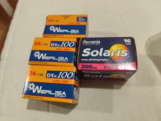 Lote 3 carretes Werlisa DXN 100 + 1 Ferrania Solar