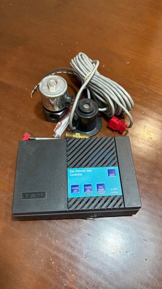 DETECTOR Y CONTROLADOR DE GAS NEWTEC