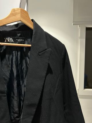 Chaqueta Zara Elegante Negra, para una fiesta