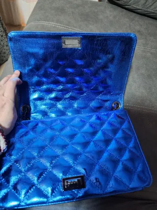 Bolso piel acolchado azul