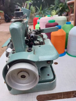 Máquina coser Overlock Mauser Spezial