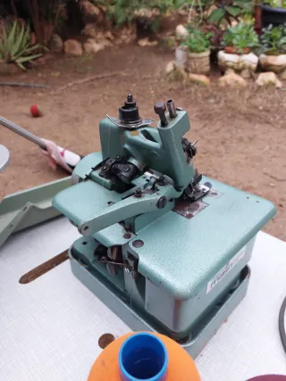 Máquina coser Overlock Mauser Spezial