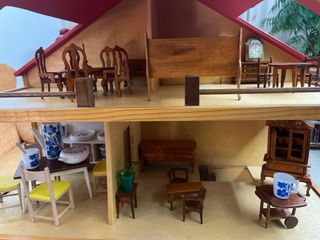 Casa de muñecas grande 3 plantas