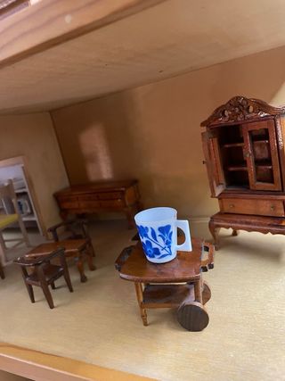 Casa de muñecas grande 3 plantas