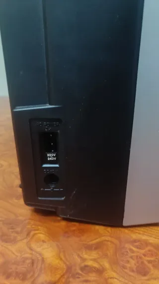 Boombox Sankei TCR-8880 Radio Cassette