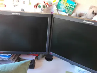 Soporte doble para monitor