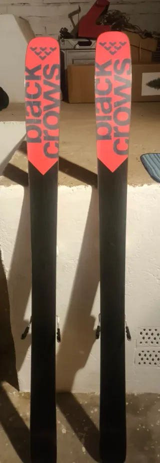 Esquís Black Crows Camox 171.4.