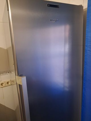 Frigorífico 1 puerta WHIRLPOOL (Solo Nevera)
