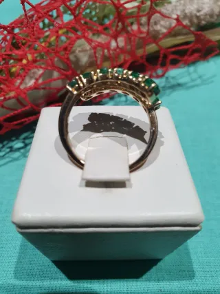 Anillo Oro 18k con Esmeraldas