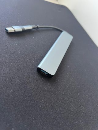 Adaptador USB-C 8 en 1 Gris