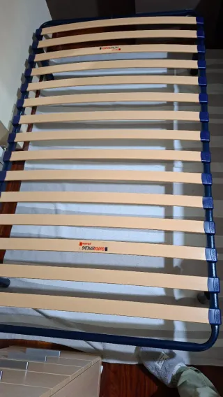 Somier de madera y metal