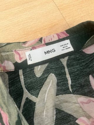 Mono Mango floral verde