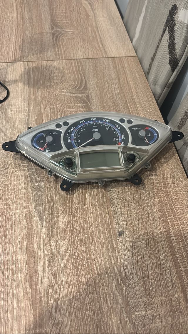 Cuadro de instrumentos moto