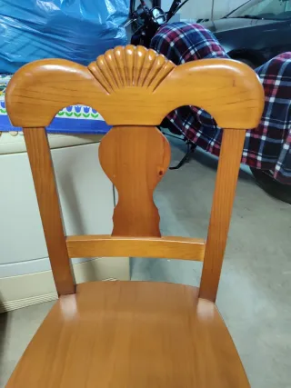 Mesa y 6 sillas madera maciza