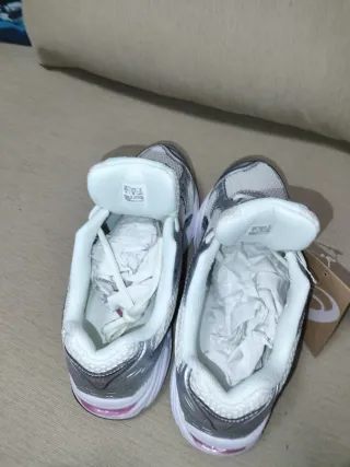 Zapatillas Asics Gel Kayano 14 Plata/Blanco