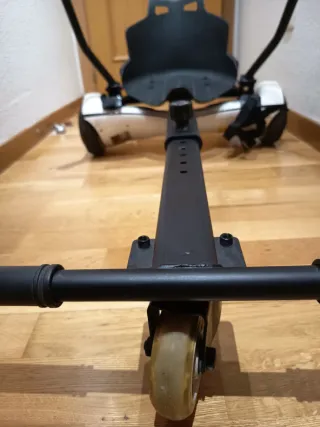 Hoverboard con asiento adaptable