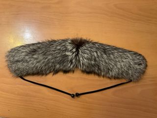 Collo in volpe argentata