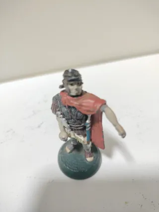 Tres soldados de plomo