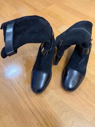 Botas piel negras T38