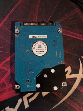 Lote de 2 Discos HDD- HGST 750GB + Toshiba 320GB