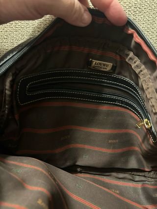 Bolso Loewe bandolera negro clásico vintage 30x20