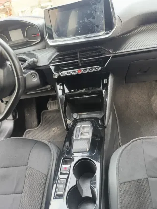 Peugeot 2008 2022
