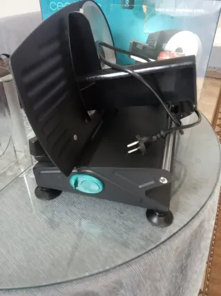 Máquina de cortes nueva