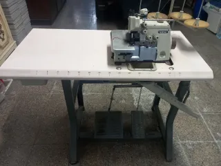 Máquina Overlock Brother
