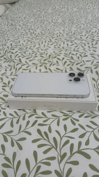 iPhone 14 Pro Max 256 gb 100% batería