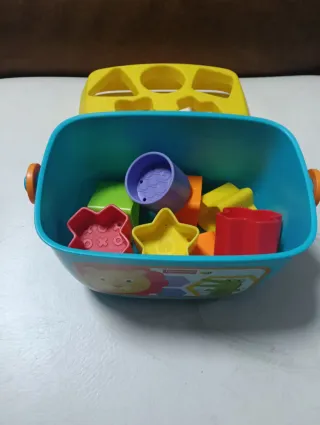 Cubo encajable Fisher-Price piezas geométricas