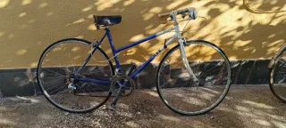 Bicicleta antigua MBK