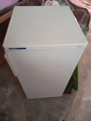 Nevera blanca