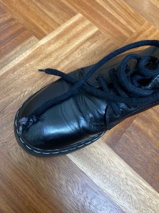 Botas negras de piel