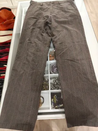 Pantalón Carolina Herrera Gris y Rojo