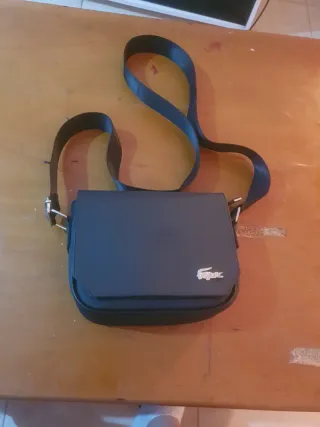 Riñonera Negra Lacoste