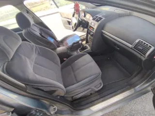 Peugeot 407 2004