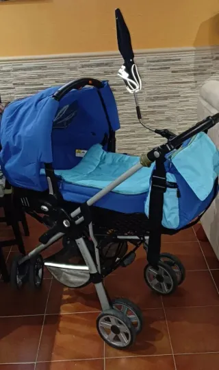 Cochecito de bebé como nuevo