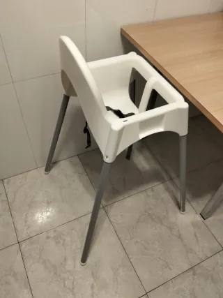 3 tronas Ikea de plástico sin bandeja