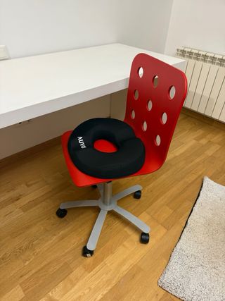 Silla de oficina roja