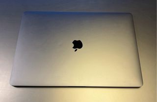 MacBook Pro 16 (2019) | Intel i7 | 512GB