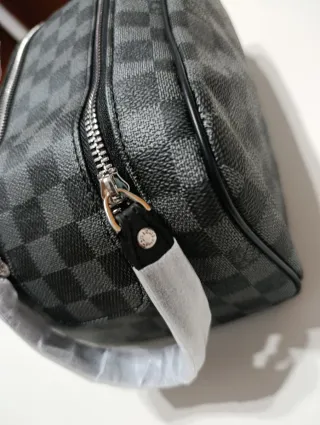 Neceser Louis Vuitton Gris negro Damier