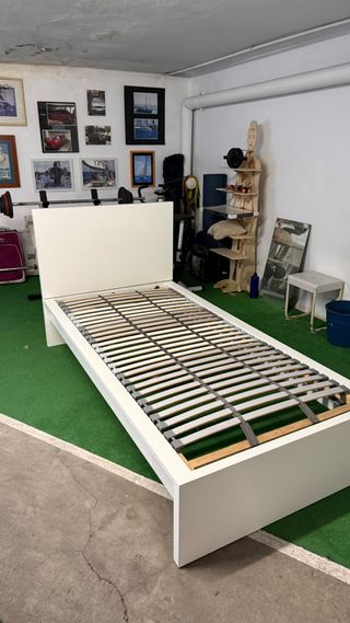 Estructura cama + colchón 90x200