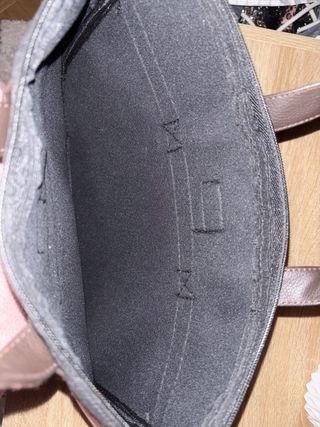 Bolsa porta ordenador y neceser estampado