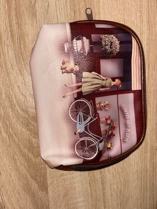 Bolsa porta ordenador y neceser estampado