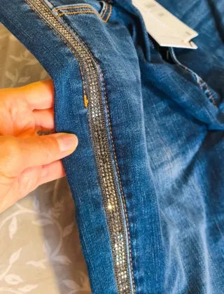 Pantalón Sfera brillo talla 40